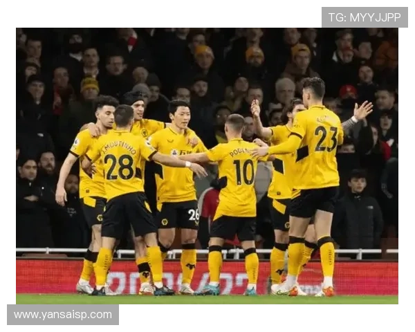 英超2025赛季狼队状态回暖表现稳健