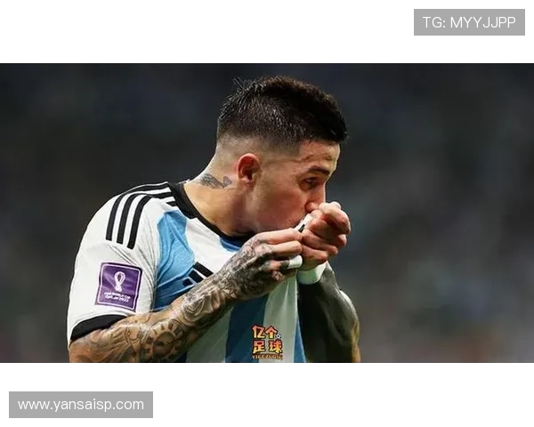 恩佐 vs 加维:新生代中场核心的战术角色与比赛影响力对比 恩佐 vs 加维:新生代中场核心的战术角色与比赛影响力对比